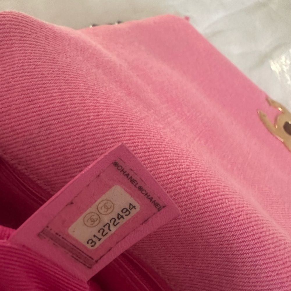 Chanel 19 Medium Pink Canvas Quilted Bag - Picture 5 of 6
